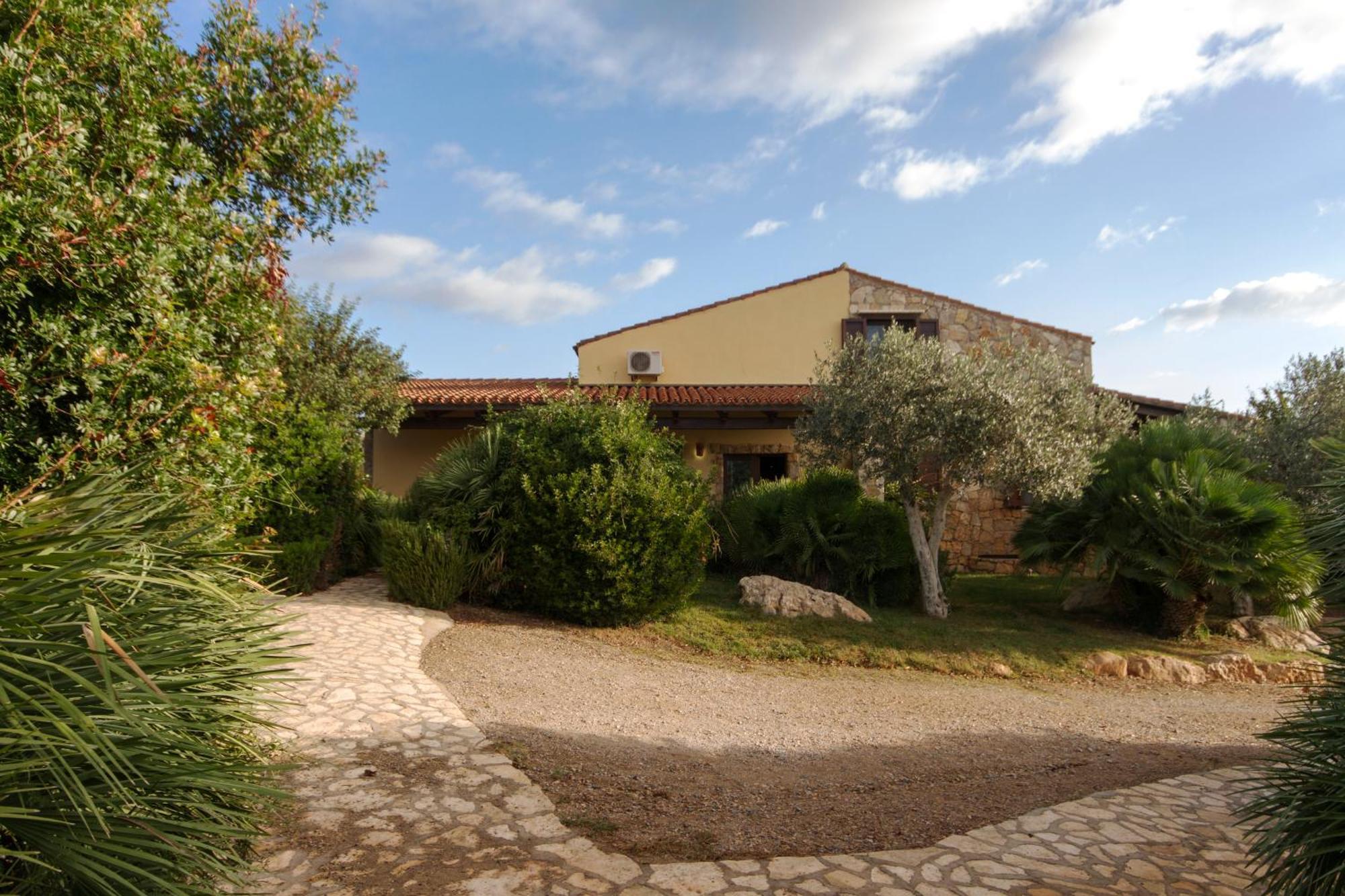Agri Resort San Giuliano Santa Maria la Palma Eksteriør billede